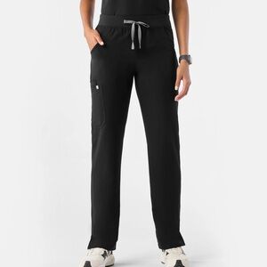 FIGS Kade Cargo Scrub Pants size Small black